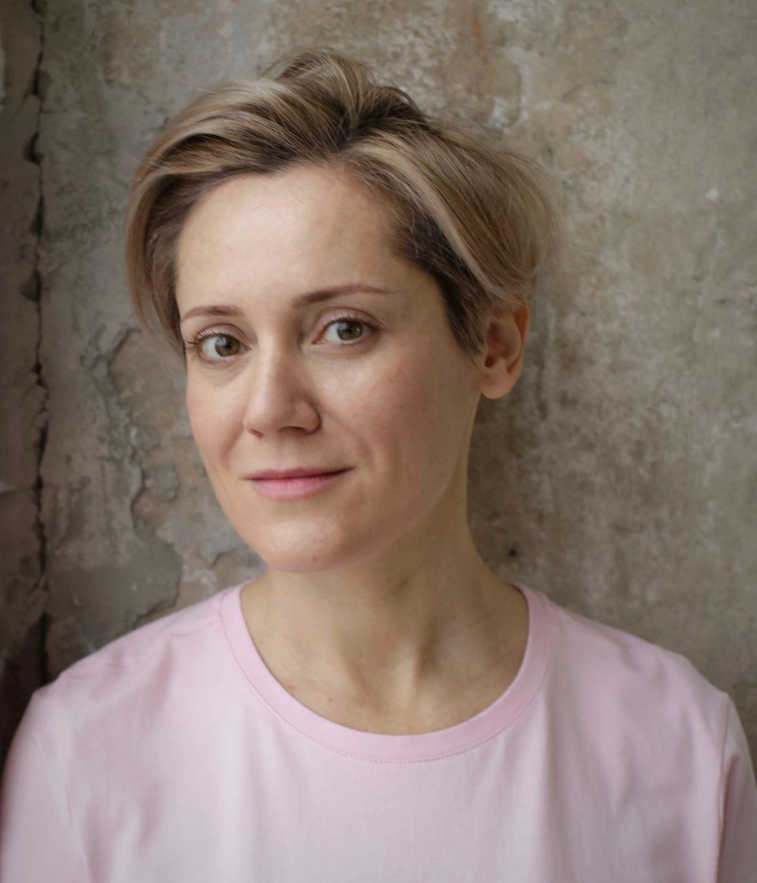 Александра - преподаватель вокала